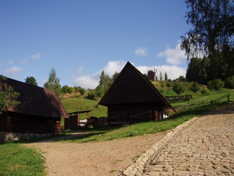 055 Kudowa Zdroj - Pstruznija.jpg